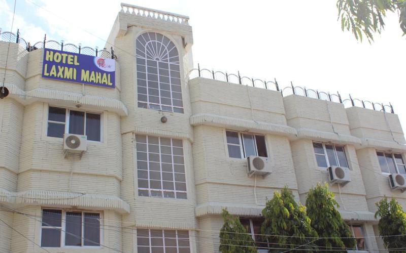 Laxmi Mahal Udaipur Exterior foto
